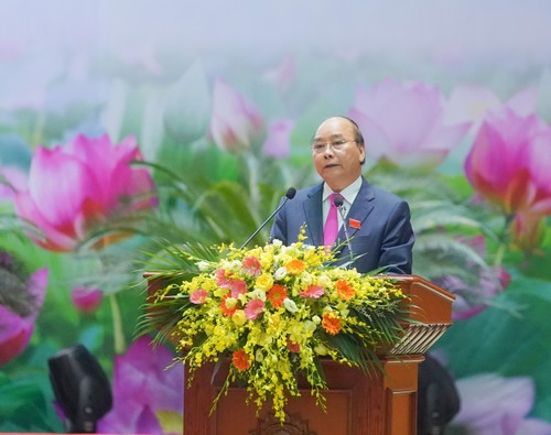 Premierminister Nguyen Xuan Phuc nimmt an Vollversammlung der Sieger der Wettbewerbe der Volksarmee teil - ảnh 1