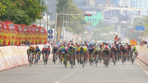 Tran Tuan Kiet siegt bei Radrennen „Cup des Fernsehsenders Ho Chi Minh Stadt - ảnh 1