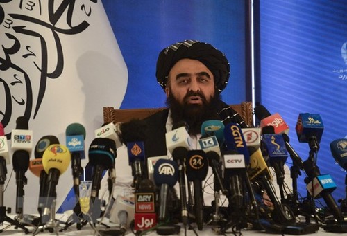Taliban wollen freundschaftliche Beziehungen mit der Weltgemeinschaft aufbauen - ảnh 1