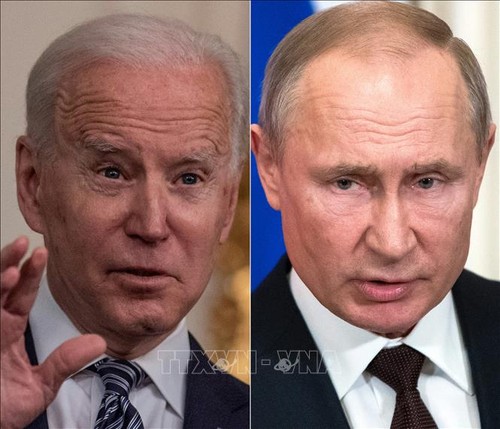 Präsidenten Russlands und der USA einigen sich prinzipiell auf Gipfeltreffen über Ukraine-Krise - ảnh 1