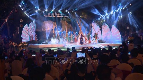 Thanh Hoa startet Tourismussaison Sam Son 2022 - ảnh 1