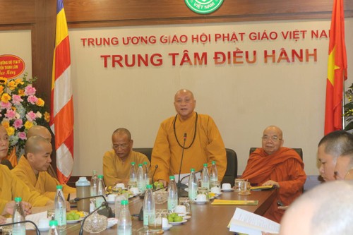 Mönche und buddhistische Anhänger sollten schnell über Buddhismus in Vietnam informiert werden - ảnh 1