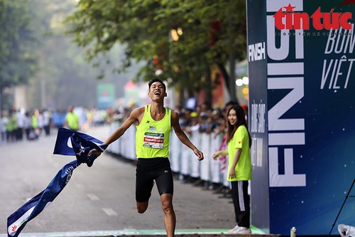 VPBank Hanoi Marathon 2022: Endspurt - ảnh 1