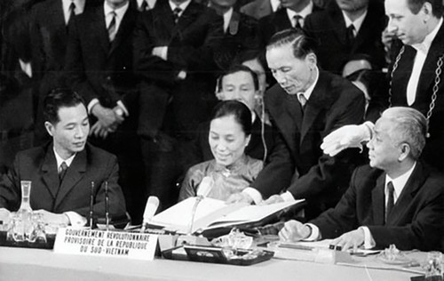 Internationale Bewegungen zur Unterstützung der Unterzeichnung des Pariser Abkommens über Vietnam - ảnh 1