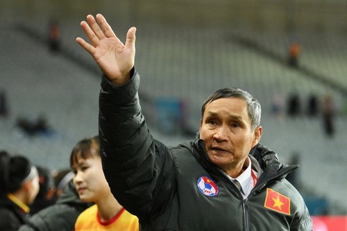 Huynh Nhus emotionale Worte beim Abschied vom Trainer Mai Duc Chung - ảnh 1