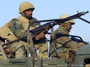 Soldiers killed in Pakistan in multiple bombings - ảnh 1
