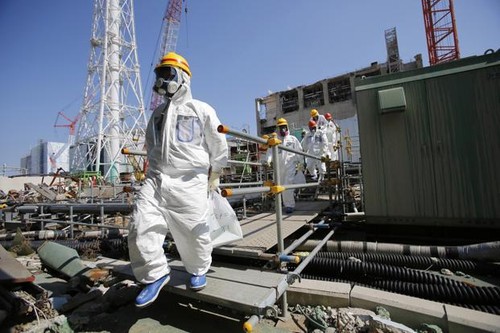 Japan announces plan to cope with new radioactive leak  - ảnh 1
