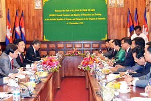 Vietnam, Cambodia strengthen education cooperation - ảnh 1
