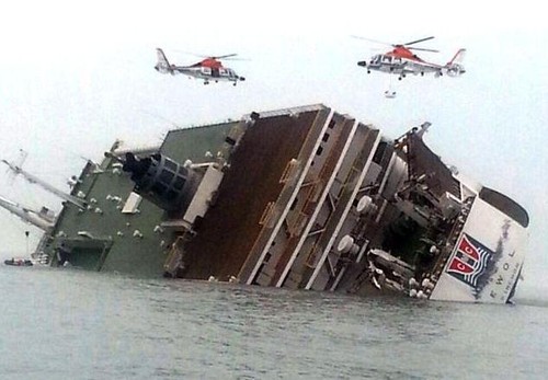 South Korean ferry disaster: 18 died, 278 missing  - ảnh 1