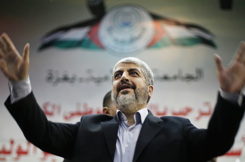 Palestinian President meets Hamas leader in Doha  - ảnh 1
