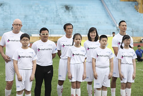 "For your Smile"- a friendly football match to end violence against women and girls - ảnh 3