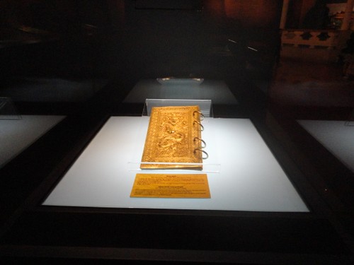 Golden books of the Nguyen Dynasty – Vietnam’s sacred imperial treasures  - ảnh 2