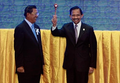 Filipinas ratifica apoyo a Brunéi a lograr Código de Conducta en el Mar Oriental - ảnh 1