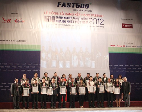 Anuncian las 500 empresas con mayor ingreso en Vietnam en 2012 - ảnh 1