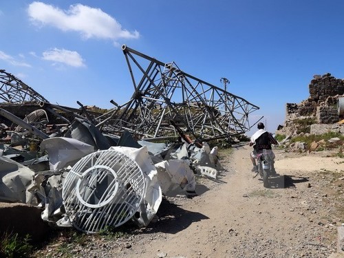 Guterres exhorta al fin de los ataques por tierra y aire a Yemen - ảnh 1