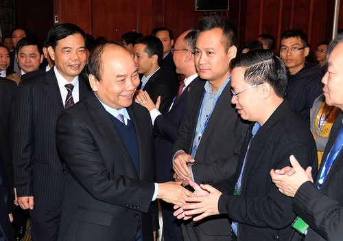 Premier vietnamita preside el Foro de Agricultura Orgánica de Vietnam - ảnh 1