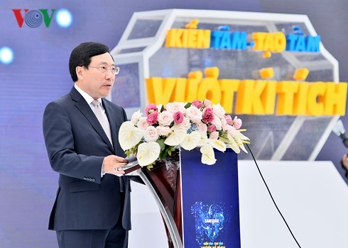 Vicepremier vietnamita asiste al décimo aniversario de Samsung - ảnh 1