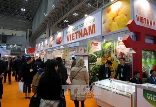 Presentan productos agrícolas vietnamitas a socios japoneses - ảnh 1