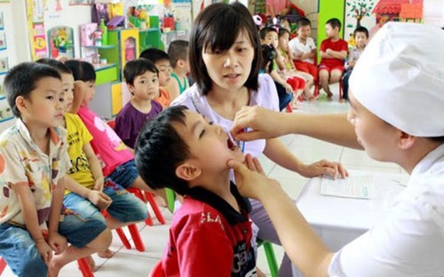Provincias vietnamitas celebran actividades con motivo del Día Internacional de la Infancia - ảnh 1