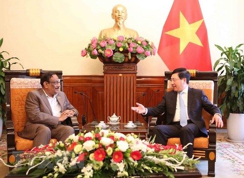Vietnam y Bangladesh comprometidos a fortalecer los nexos bilaterales - ảnh 1