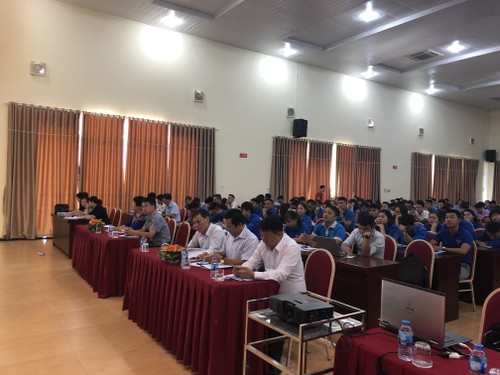 Fortalecen papel de jóvenes vietnamitas en supervisión de los trabajos estatales - ảnh 1