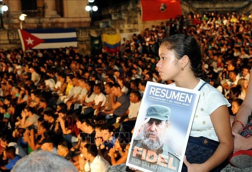 Conmemoran en Cuba aniversario luctuoso de Fidel Castro - ảnh 1