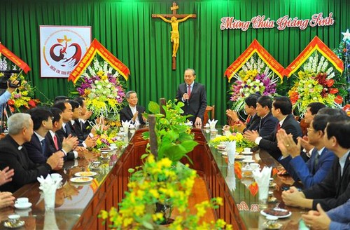 Vietnam felicita a comunidad católica por Navidad 2018 - ảnh 1