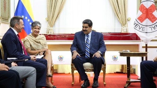 Presidente venezolano acuerda el ingreso de ayuda humanitaria con Cruz Roja - ảnh 1