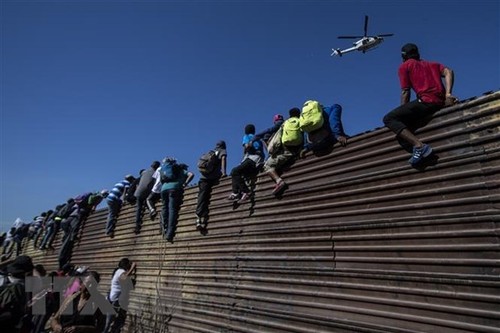 México propone dialogar a Estados Unidos sobre migración y aranceles - ảnh 1