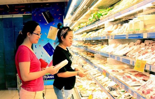 Vietnam en tercer lugar de ranking mundial de confianza de los consumidores - ảnh 1