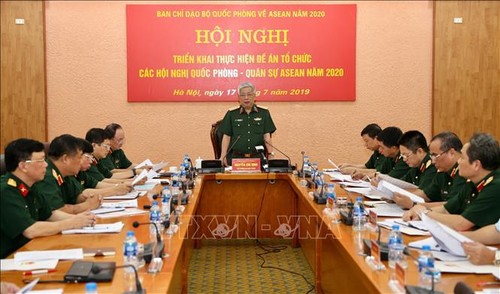 Ministerio de Defensa de Vietnam prepara actividades militares de Asean en 2020 - ảnh 1