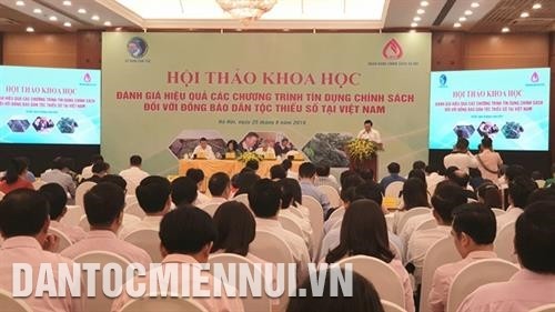 Celebran conferencia sobre programas crediticios favorables a minorías étnicas vietnamitas - ảnh 1
