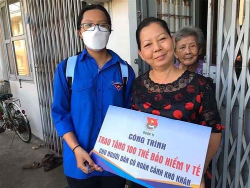 Cerca de 200 mil personas participan en actividades voluntarias para la seguridad social en Ciudad Ho Chi Minh - ảnh 1