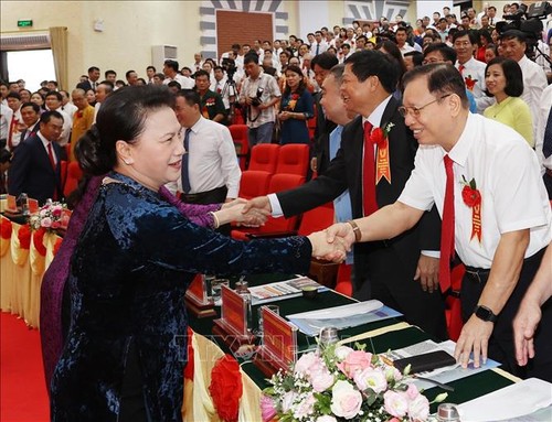 La presidenta del Parlamento vietnamita asiste al V Congreso de Emulación Patriótica de Thai Nguyen - ảnh 1