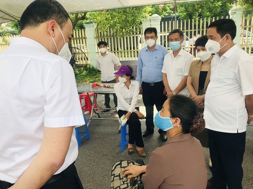 Vietnam realiza ensayos clínicos de las fases 2 y 3 de la vacuna ARCT-154  - ảnh 1