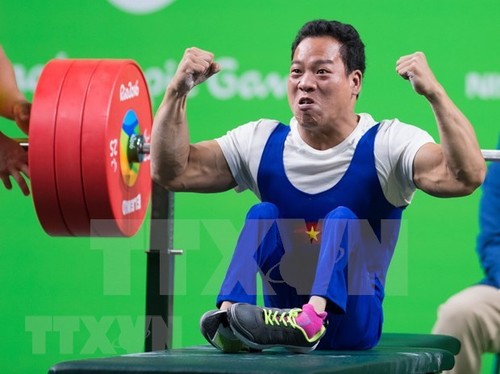 Atletas vietnamitas cosechan éxitos en competiciones internacionales - ảnh 1
