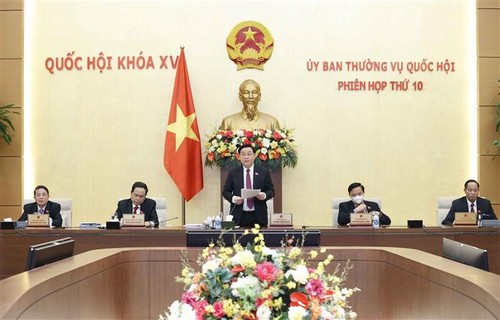 Inauguran la XI reunión del Comité Permanente de la Asamblea Nacional de Vietnam - ảnh 1