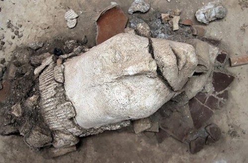 México descubre en Palenque una cabeza de estuco del dios maya de maíz - ảnh 1