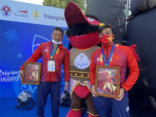 Batió Vietnam cuatro récords en los ASEAN Para Games 2022 - ảnh 1