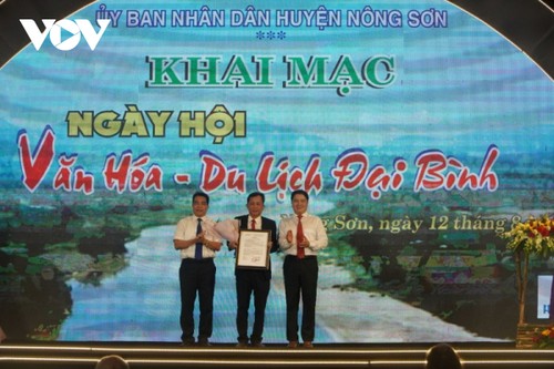 Inauguran el Festival de Cultura y Turismo de Dai Binh 2022 - ảnh 1