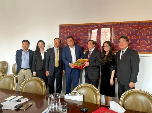 Vietnam y España profundizan la cooperación cultural y deportiva - ảnh 1