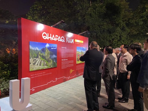 Embajada del Perú presenta Qhapaq Ñan, el gran camino Inca, al público de Hanói - ảnh 1