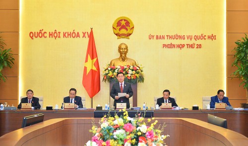 Inauguran XX Reunión del Comité Permanente de la Asamblea Nacional de Vietnam - ảnh 1