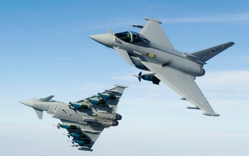 Reino Unido y Alemania patrullarán de conjunto espacio aéreo de Estonia - ảnh 1