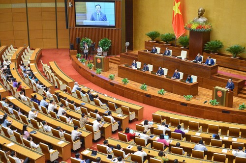 Terminan las interpelaciones en el quinto periodo de sesiones del Parlamento de Vietnam - ảnh 1