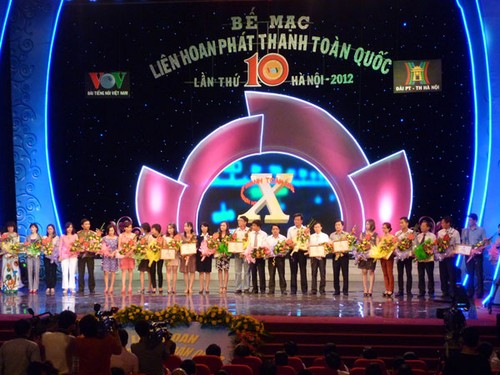Concluido el Décimo Festival de Radiodifusión de Vietnam - ảnh 1