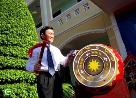 Presidente vietnamita estimula a profesores y alumnos por el nuevo año escolar - ảnh 1