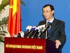 Vietnam condena oferta china de licitación petrolera en su territorio - ảnh 1