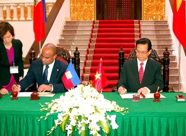 Primer ministro de Haití visita Vietnam - ảnh 2