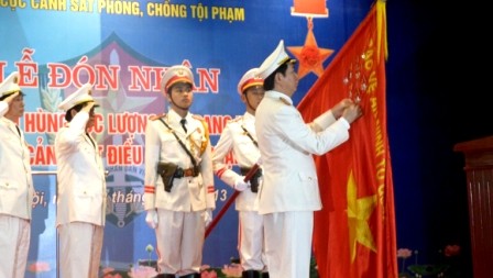 Ardua tarea de combatientes vietnamitas contra crímenes de la droga - ảnh 1